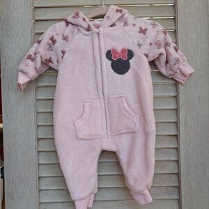 Lot Disney/H&M 0-3 month. Pink Hooded Minnie One Piece. White H&M set red hearts